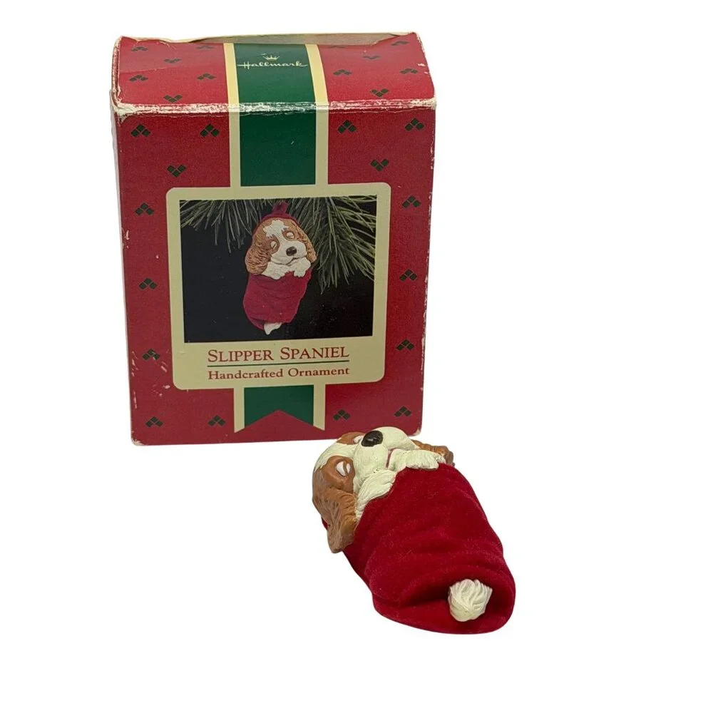 VTG Hallmark Keepsake Slipper Spaniel Handcrafted Ornament‎ Christmas Decoration